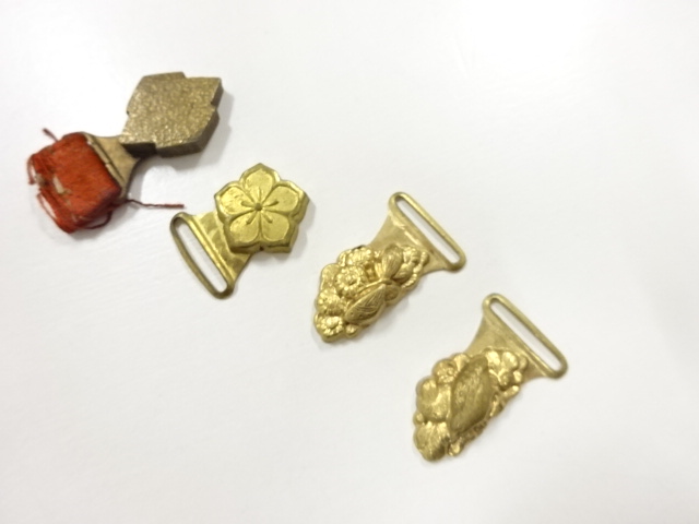 アンティーク着物 ] - 帯留 アンティーク 彫金 帯留め 4個セット